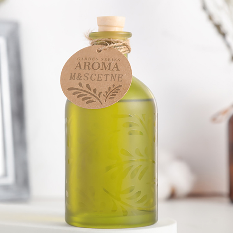 M&Scent Luxury Custom Private Label Glass Bottle Flower Liquid Reed Diffuser With Gift Box