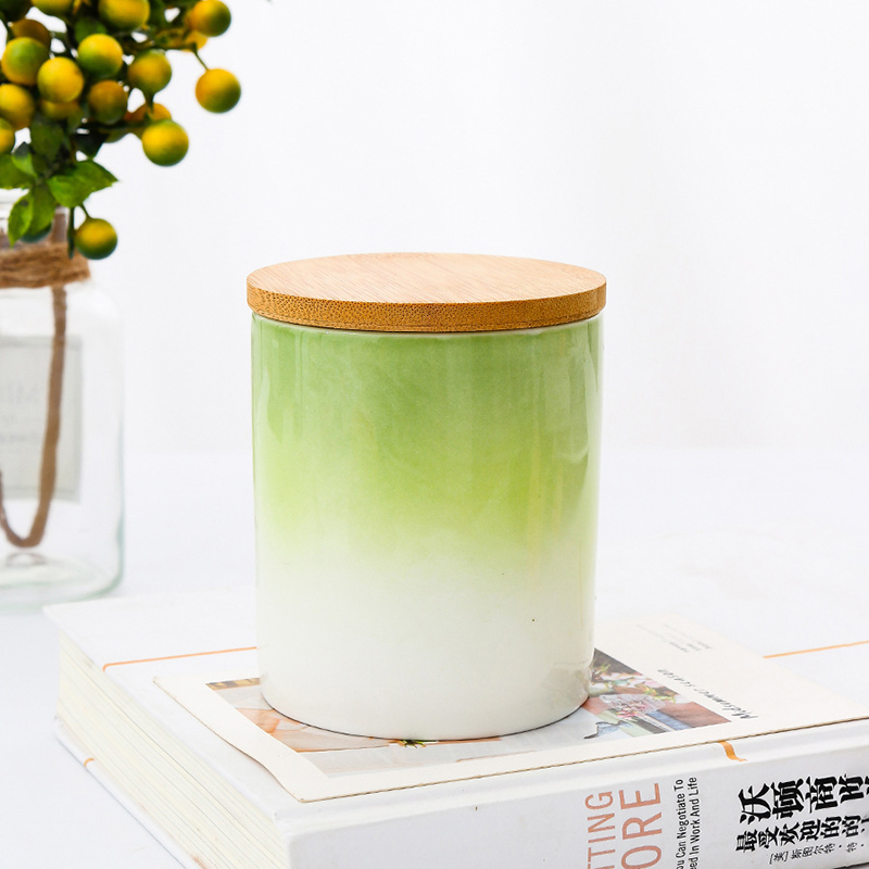 M&Scent Private Label Home Decoration Custom Scented Candles In Ceramic Candle Jars