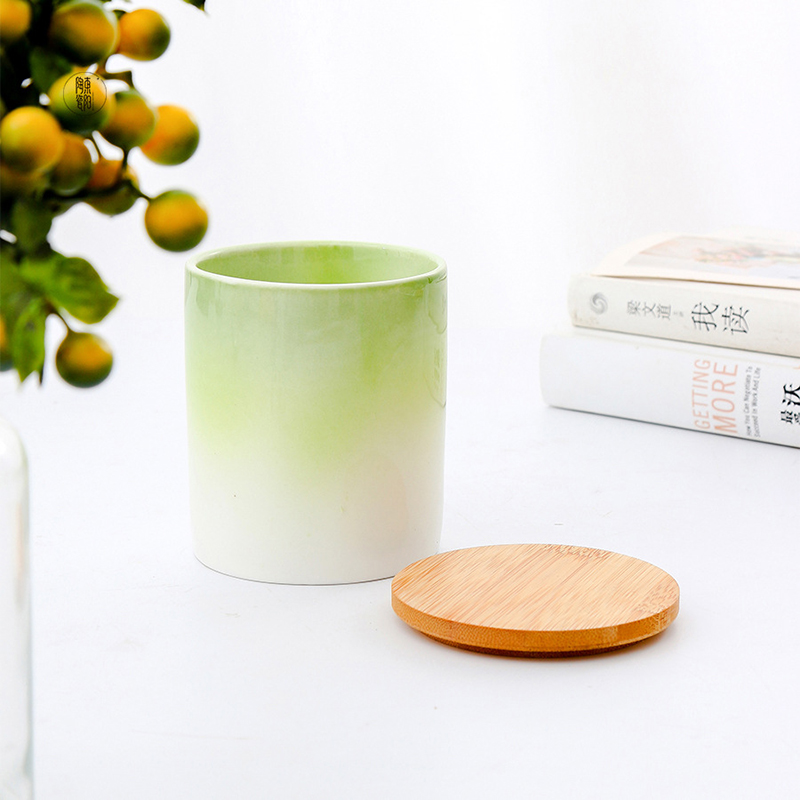 M&Scent Private Label Home Decoration Custom Scented Candles In Ceramic Candle Jars