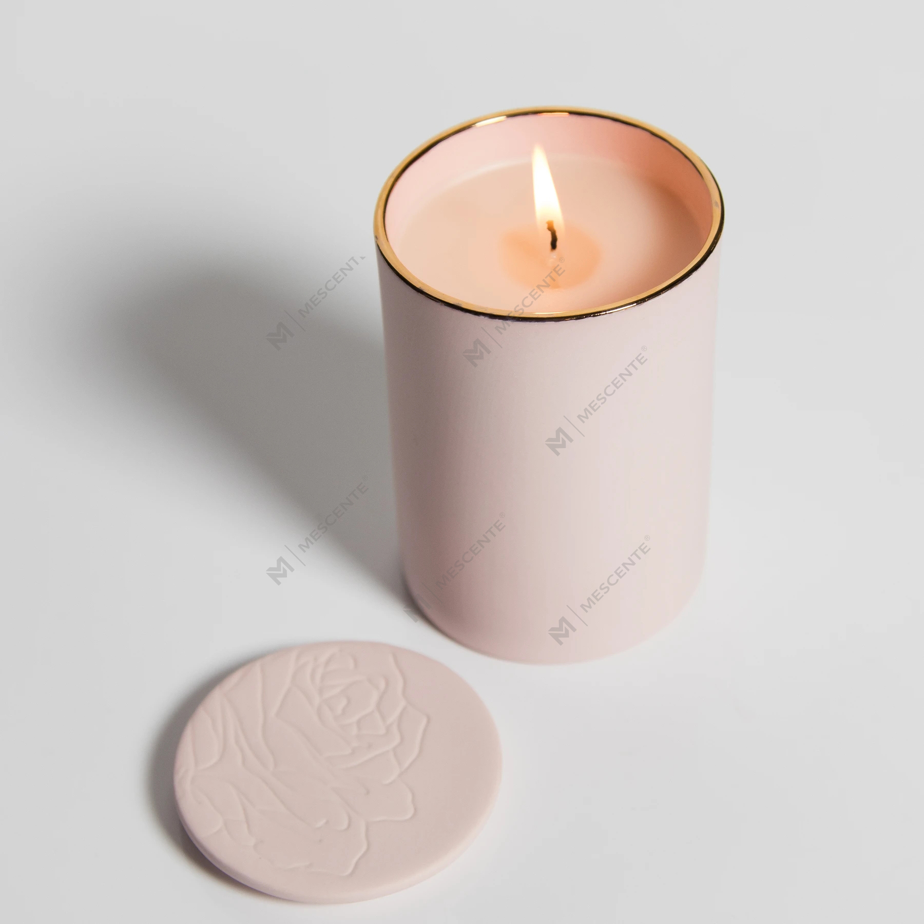 M&Scent Wholesale Luxury Glass Holder Cheap Scented Fragrance Oil Candles Gift Set With Logo