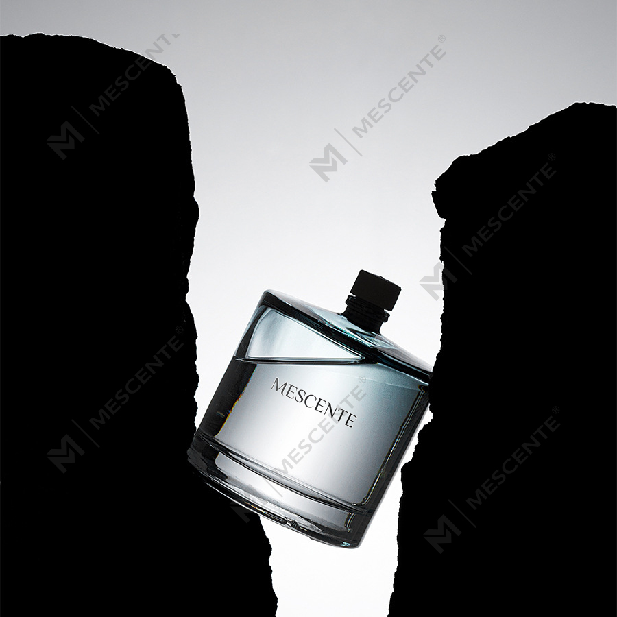 Brown 3 In One Nordic Heart Vanilla Reed Diffuser Home Fragrance Triangle Turkish Child Proof