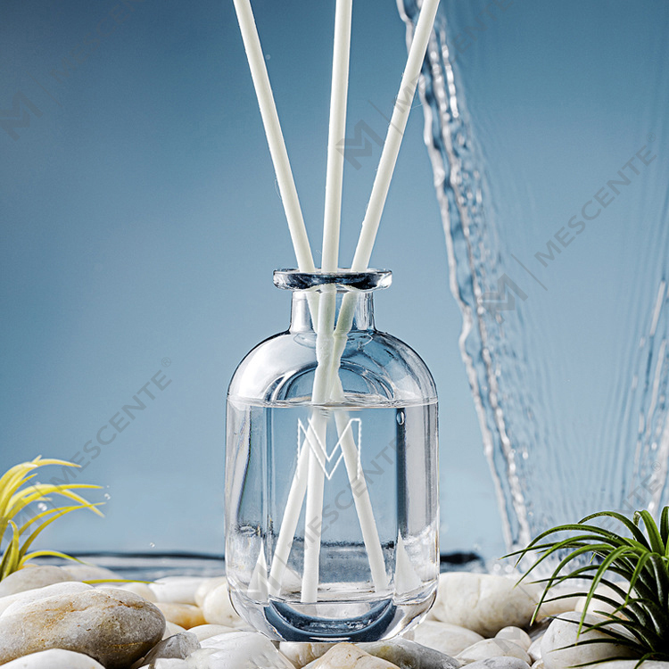 Wholesale Hotel Big Porcelaine Flower Luxury Porcelain Tatakan Untuk Rattan Reed Diffuser With Sticks