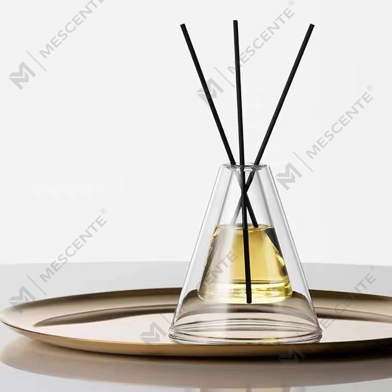 Custom  Large Hex Essenza Unique Glass Bottle White Frosted Extra Air Aroma Reed Diffuser Home Fragrance, Reed Diffusers Christmas