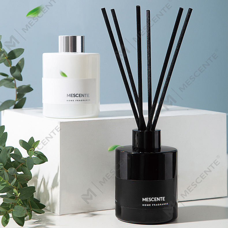 M&Scent Wholesale Luxury Private Label Decorative Flower Stick Fiber Reed Diffuser with Stopper