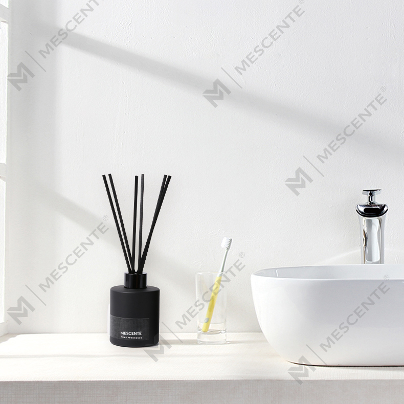 M&Scent Wholesale Luxury Private Label Decorative Flower Stick Fiber Reed Diffuser with Stopper