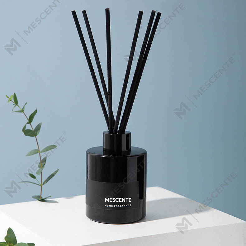 M&Scent Wholesale Luxury Private Label Decorative Flower Stick Fiber Reed Diffuser with Stopper