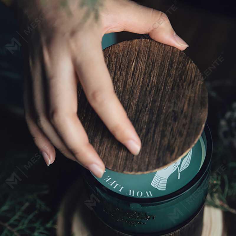 M&Scent custom glass jars bulk order scented soy wax candle with crystals