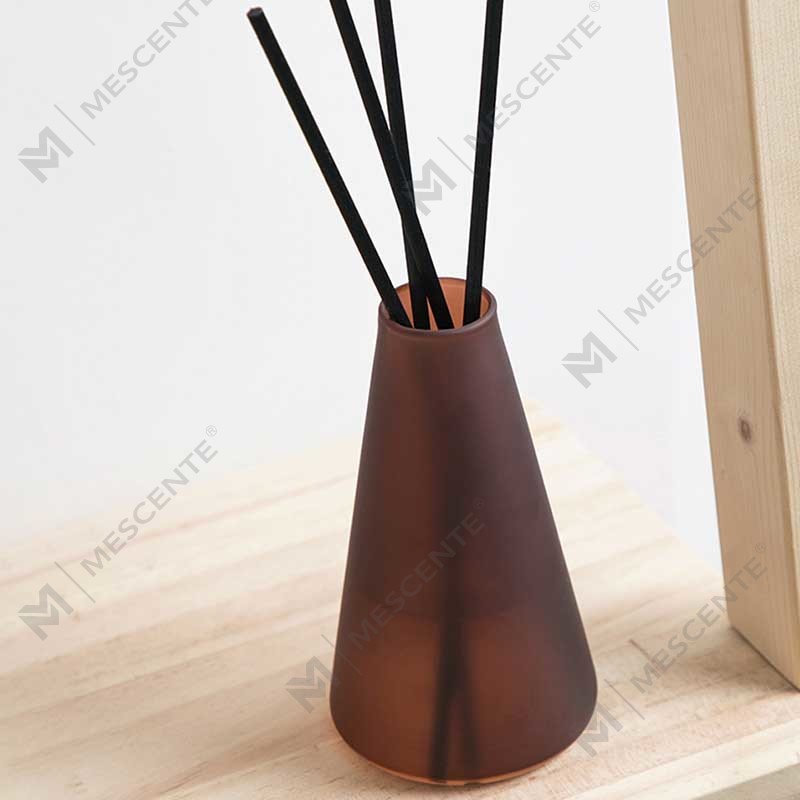 Wholesale Oem 200ml Luxury Box Packaging Rattan Sticks Home Fragrance Aroma Reed Diffuser Gift Set