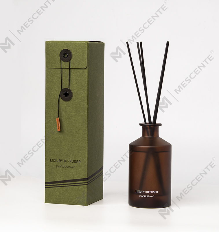 M&Scent Custom Luxury Frosted Glass Bottle Home Essential Oil Reed Diffuser