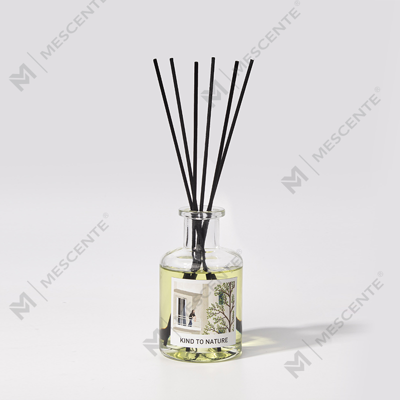 M&Scent Luxury Decorative Large Bottle Essential Oil Reed Diffuser with Dried Flower Gift Set
