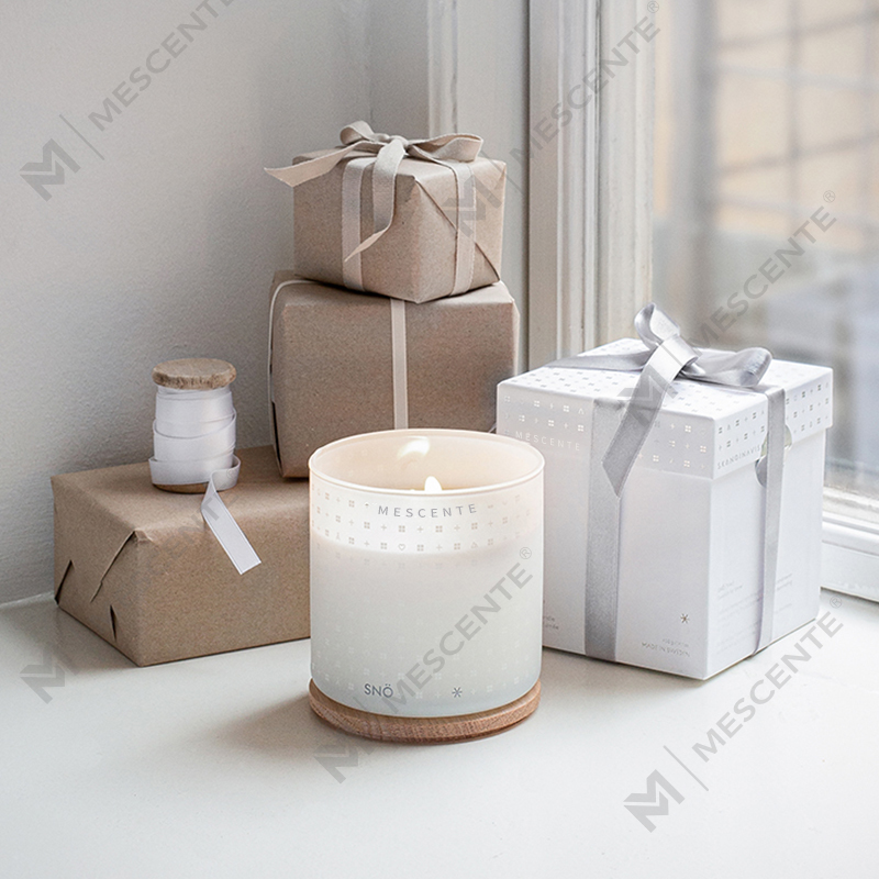 M&Scent Luxury Custom Handmade Christmas Decorative Scented Soy Wax Candles with Gift Box