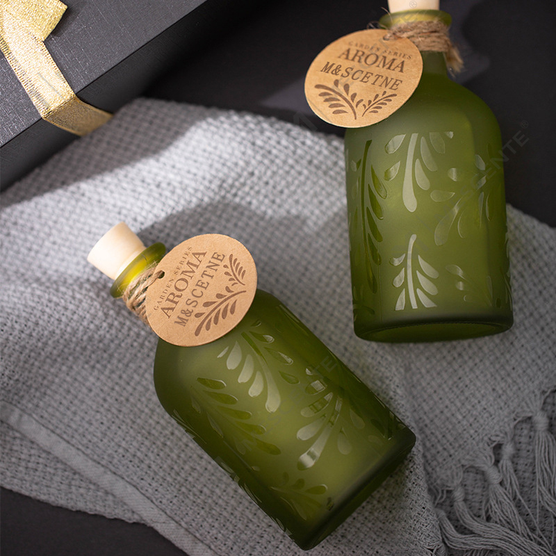 M&Scent Luxury Custom Private Label Glass Bottle Flower Liquid Reed Diffuser With Gift Box