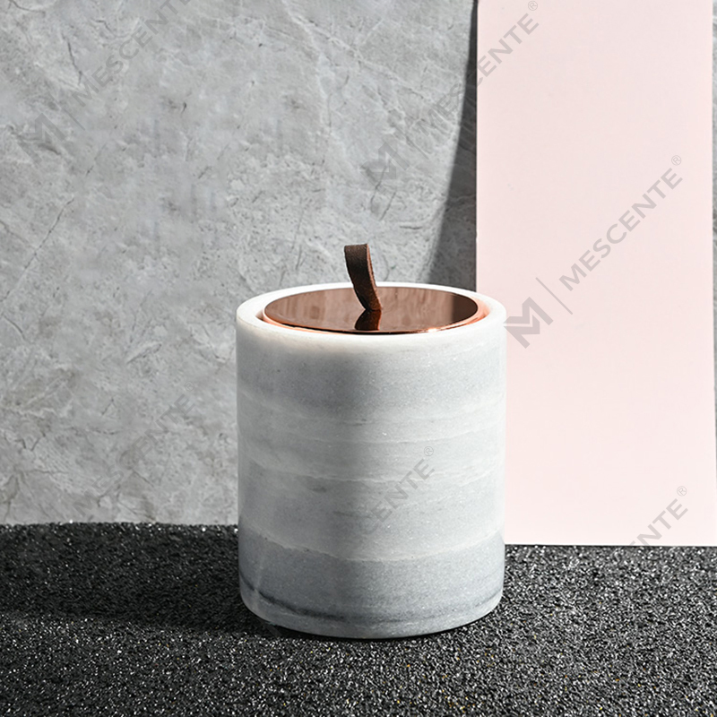 M&Scent Wholesale Luxury Custom Decoration Private Label Black Glass Crystal Scented Soy Wax Candles