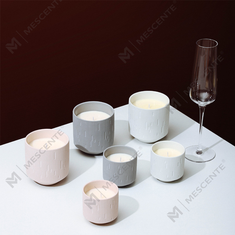 M&Scent Wholesale Luxury Ceramic Empty Square Matte Black Unique Amber Candle Jars With Wooden Lids