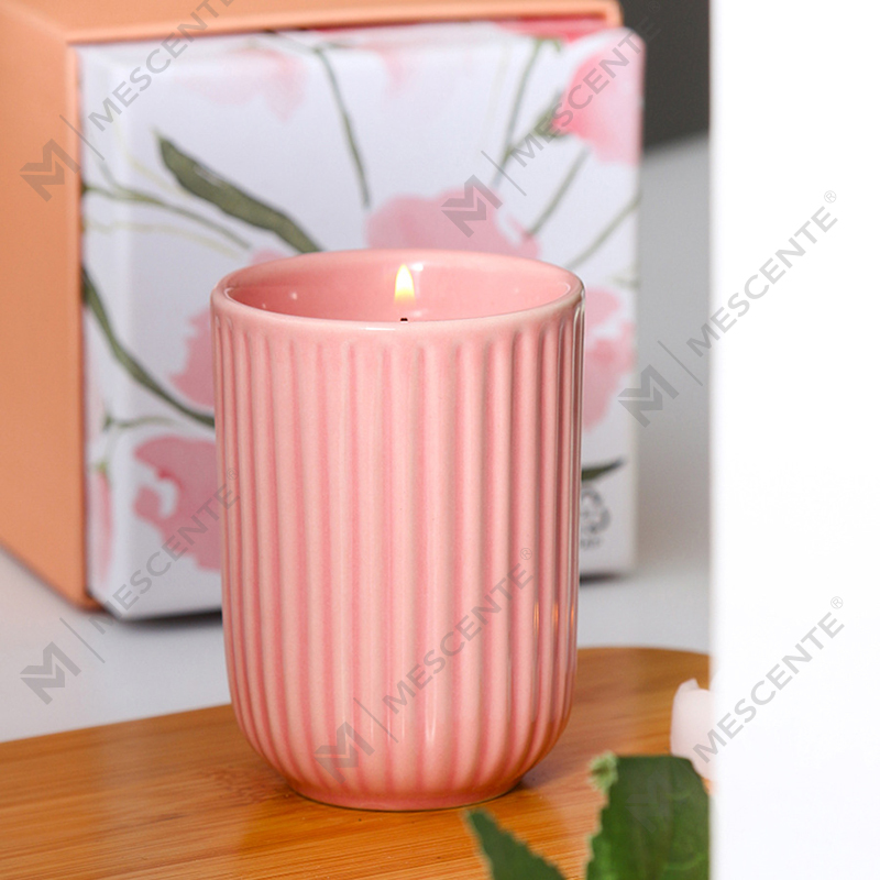 Wholesale Luxury High Quality Customised Private Label Colored Ceramic Soy Wax Woodwick Scented Candles In Bulk
