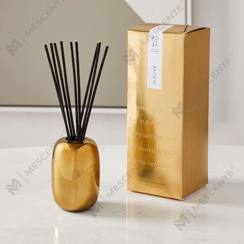 Amazon Luxury Custom Gold Print Logo Black Glass Jar Scented Soy Wax Candle Decoration Gift Set