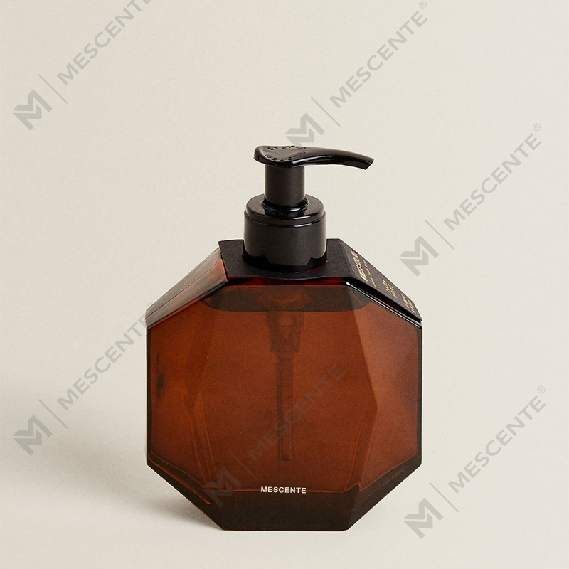 Private Label Essential Oil Room Spray with Box M&scent Custom Luxury Room & Linen Air Fresheners Glass Bottle,color Box Liquid