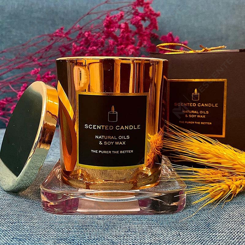 New Luxurious Highly Strong Scented Natural Soy Golden Metal lidded Rose Gold Glass jar Relaxing Aromatherapy Candle