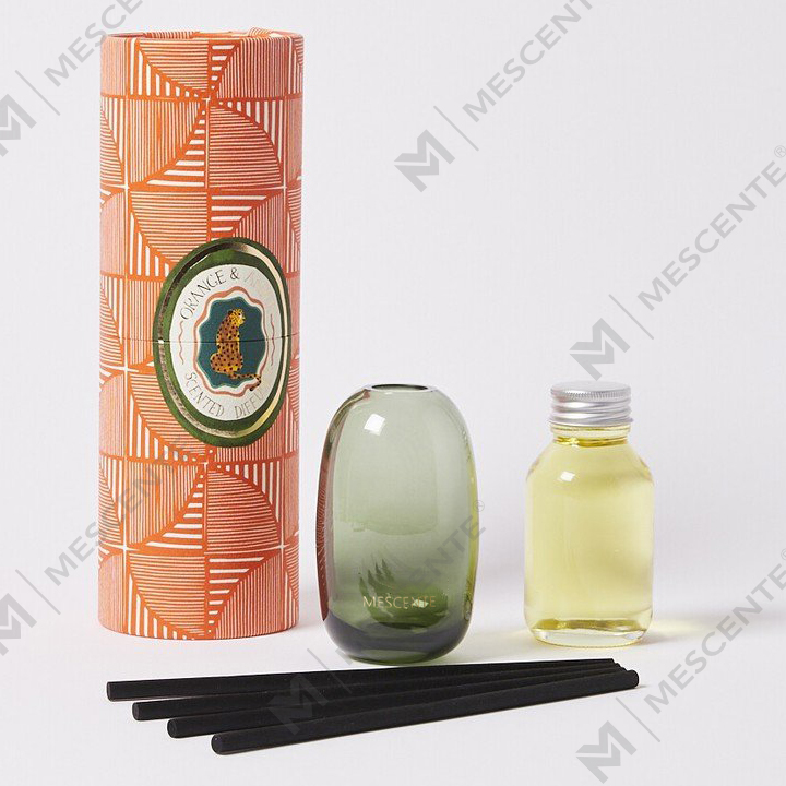 Luxury 100ml 200ml 500ml Diamond Round Bottles Loris Sola Flowers Amber Crystal Eyfel Perfume Reed Diffuser Oil