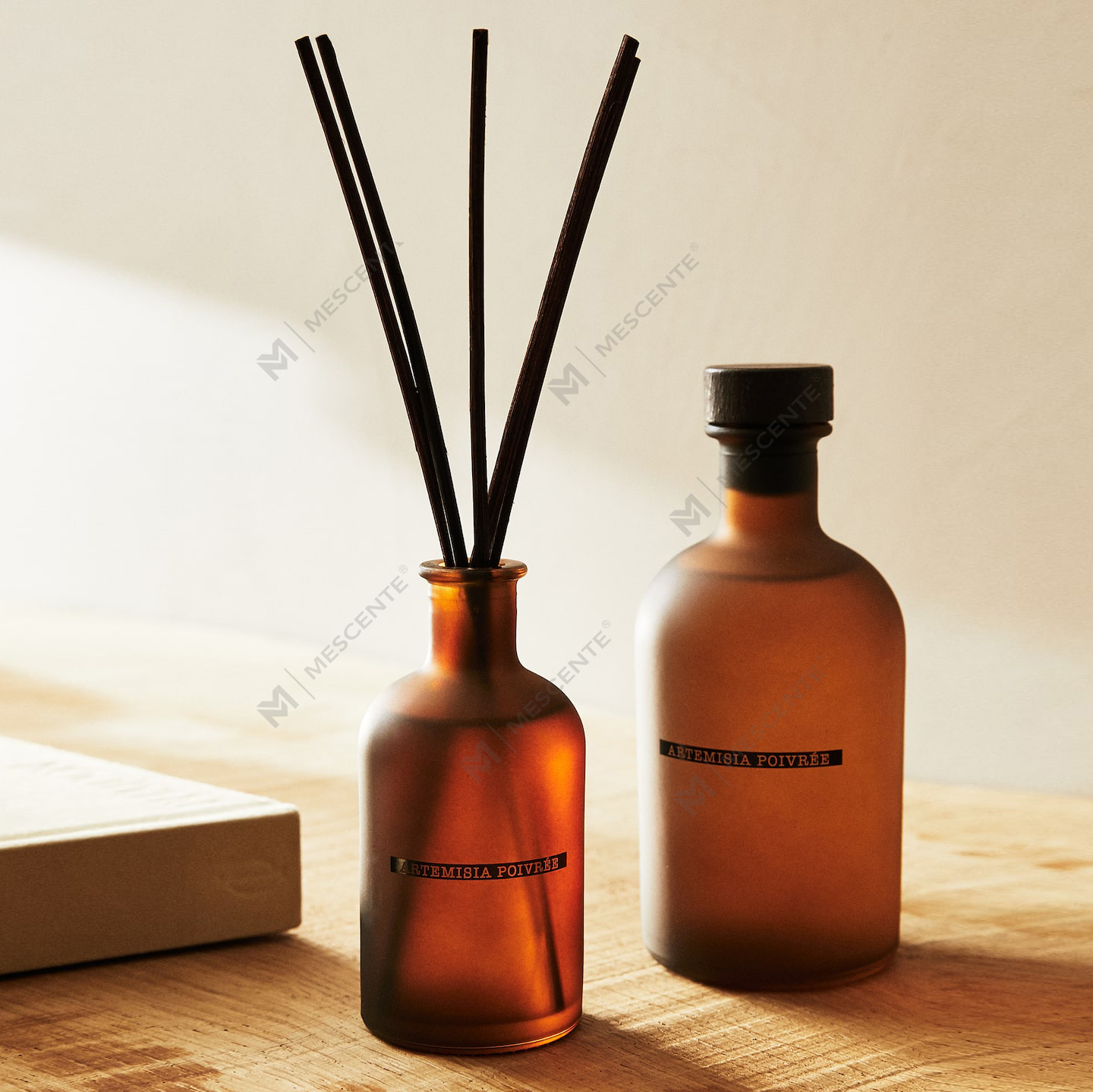 Luxury Large Black Frosted Bottle 50ml 300ml Dried Flower Floral Aroma Essential Oil Reed Diffuser Oil Set Bulk